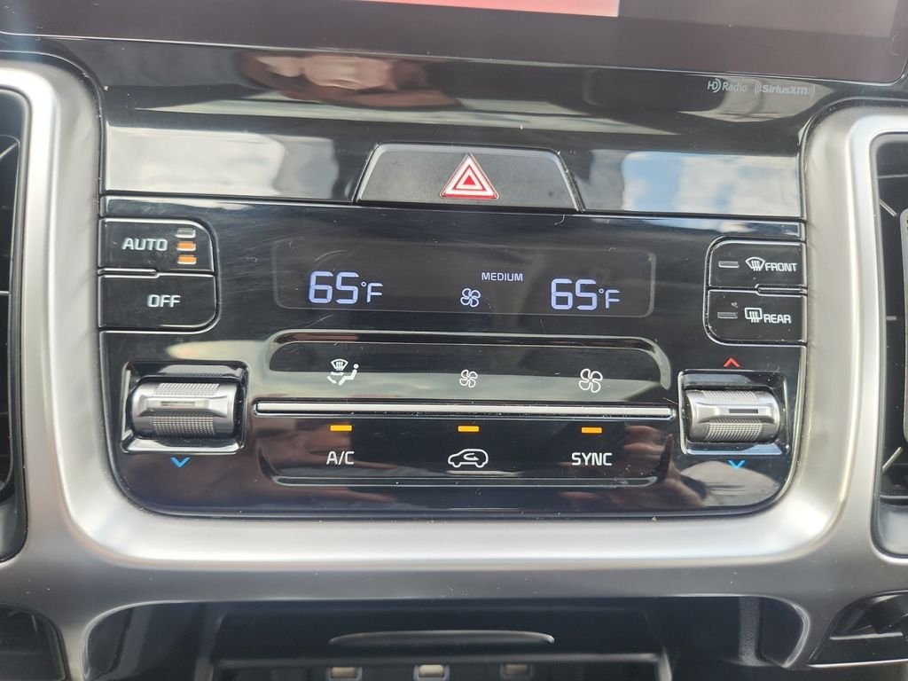 Certified Used 2022 Red Kia S image 24
