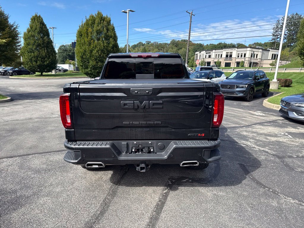 Used 2022 Onyx Black GMC AT4 image 5