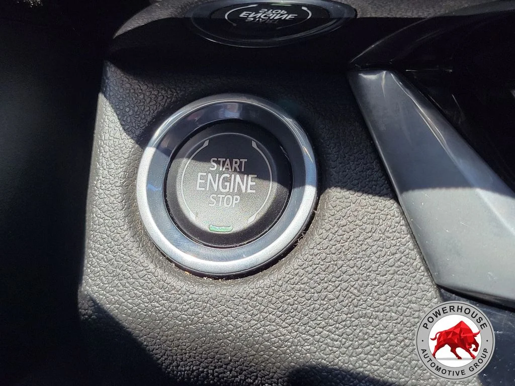 Used 2024 Black Buick Avenir image 36