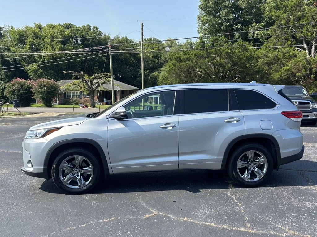 Used 2019 Silver Toyota Limited Platinum image 6