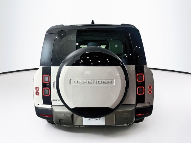 New 2026 Gray Land Rover S image 6