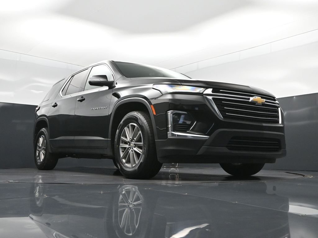 Used 2024 Black Chevrolet LT Cloth image 45