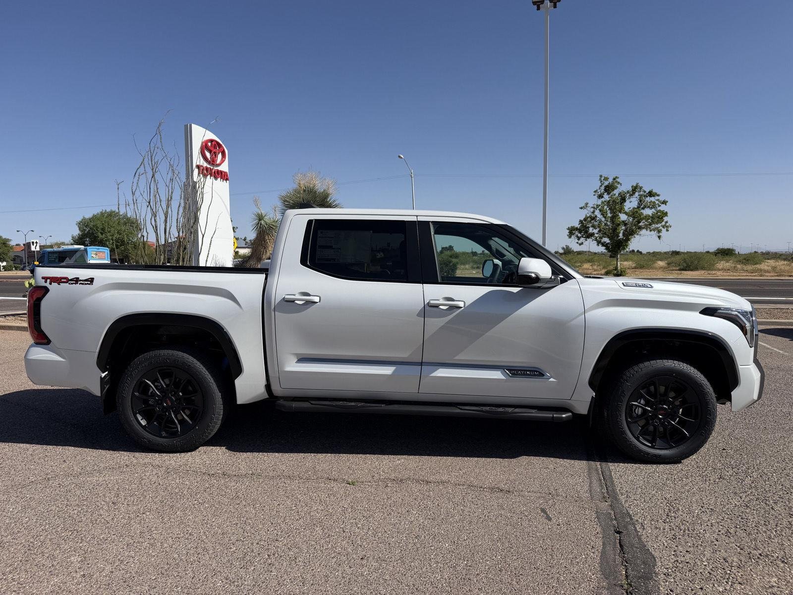 2026 Toyota Tundra Platinum - Photo 7
