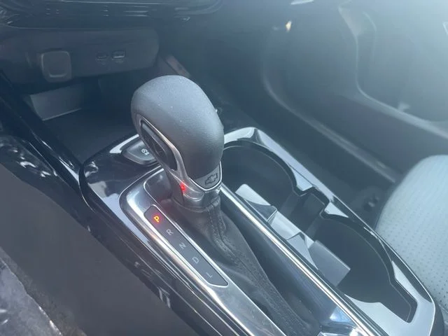 2025 Chevrolet Trax LT - Photo 25