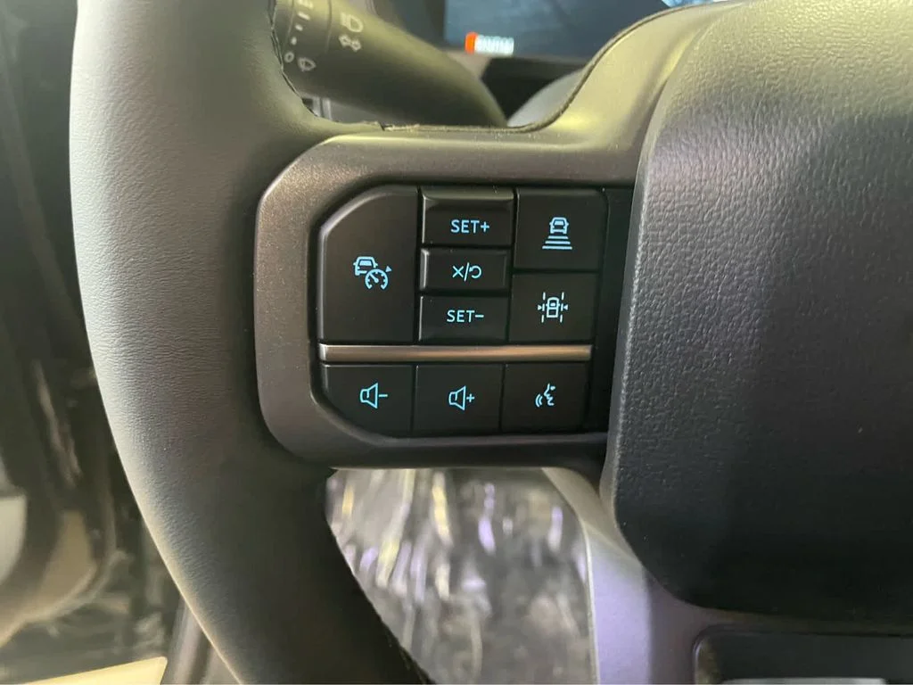 New 2026 Antimatter Blue Metallic Ford XLT image 17