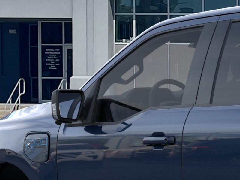 2025 Ford F-150 Lightning Flash - Photo 20