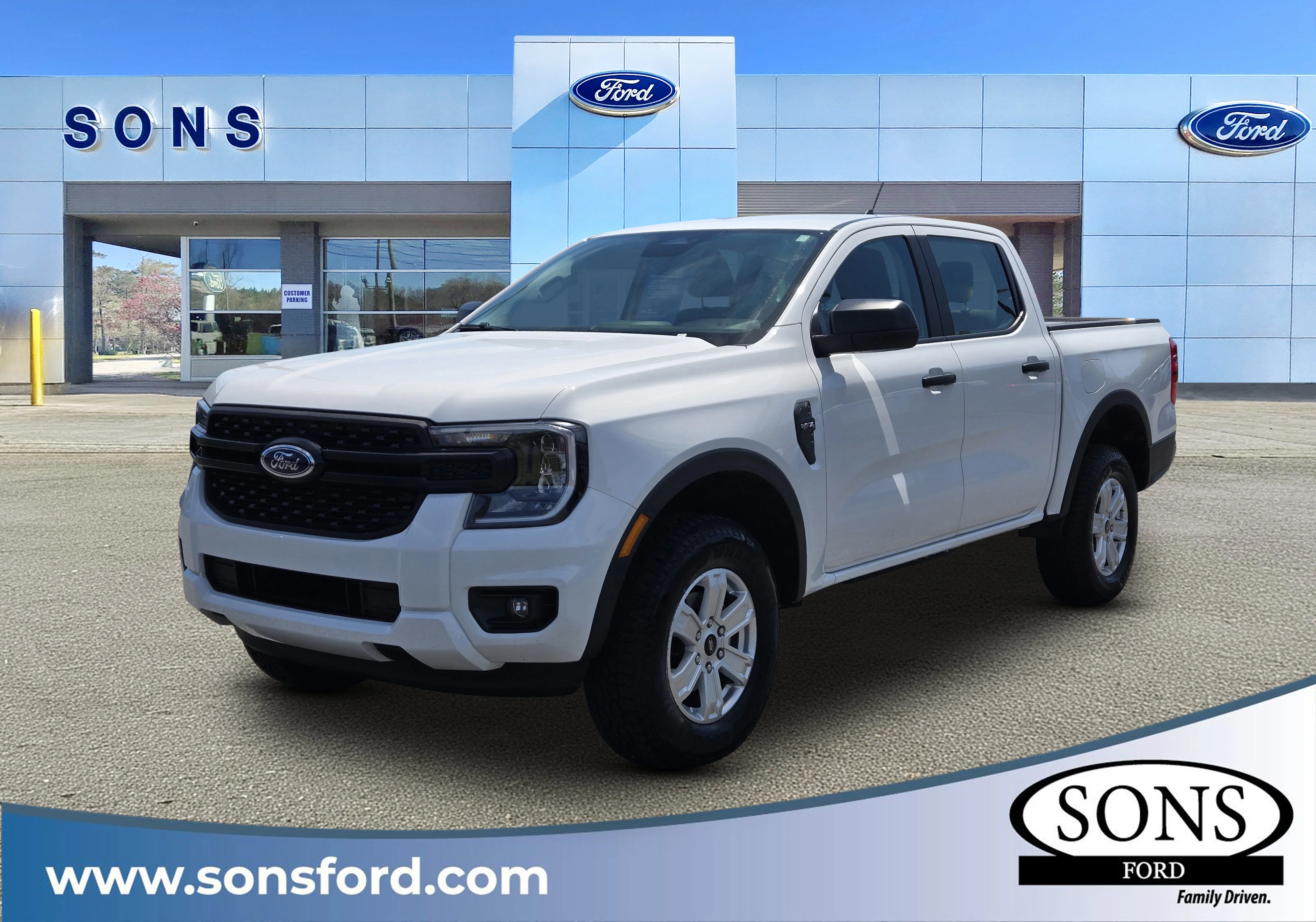 Used 2025 Oxford White Ford XL image 1