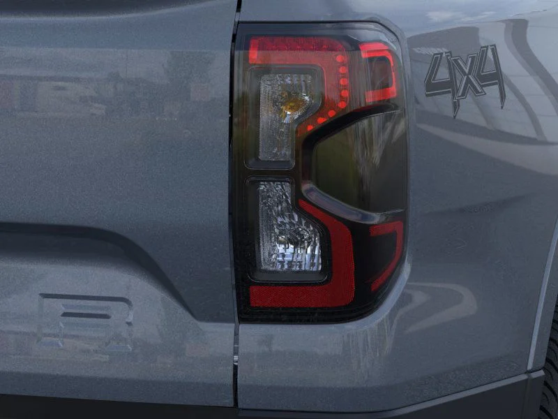 New 2025 Azure Gray Metallic Tri-coat Ford XLT image 21