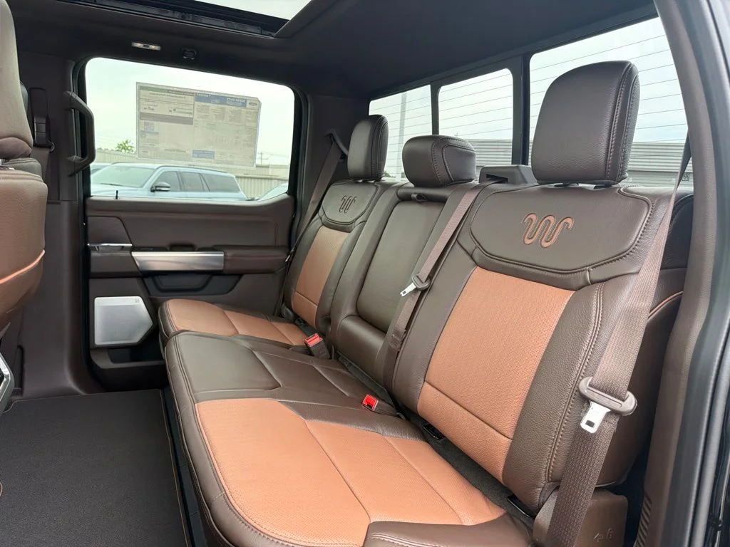 New 2026 Agate Black Metallic Ford King Ranch image 46