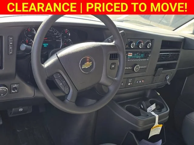 2025 Chevrolet Express Cargo Work Van - Photo 16