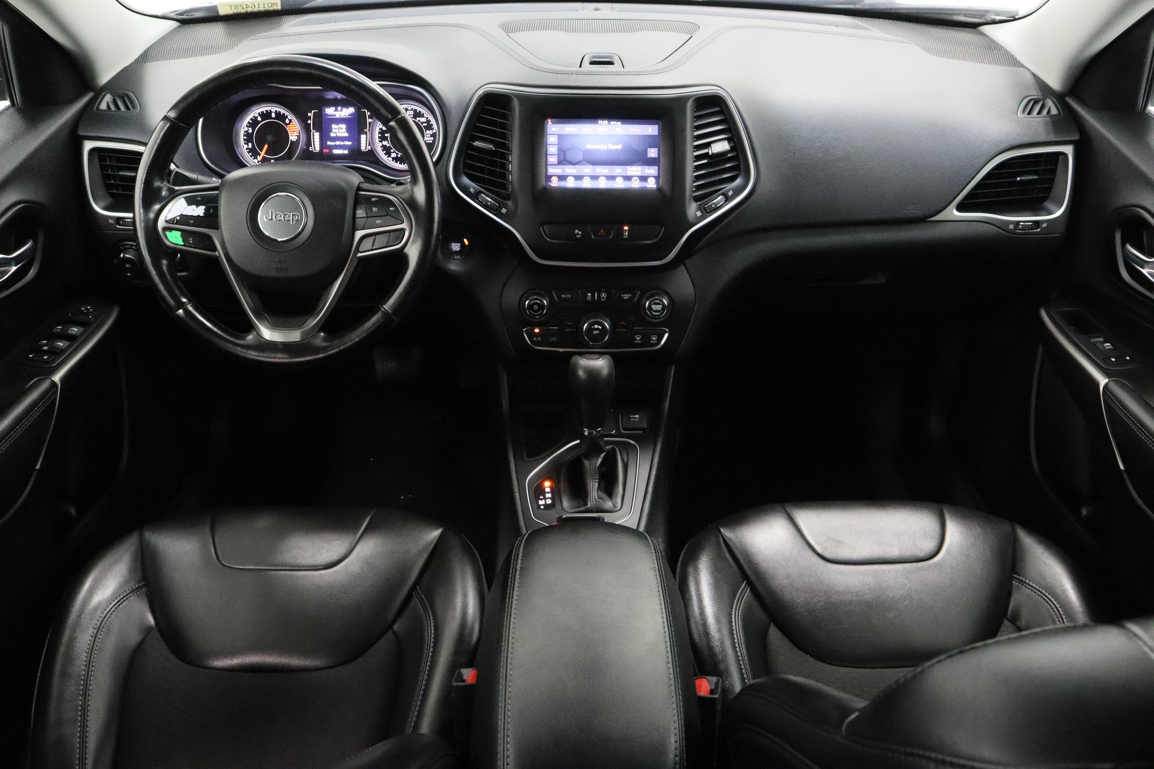 Used 2021 Diamond Black Crystal Pearlcoat Jeep Latitude Plus 2.4L image 29