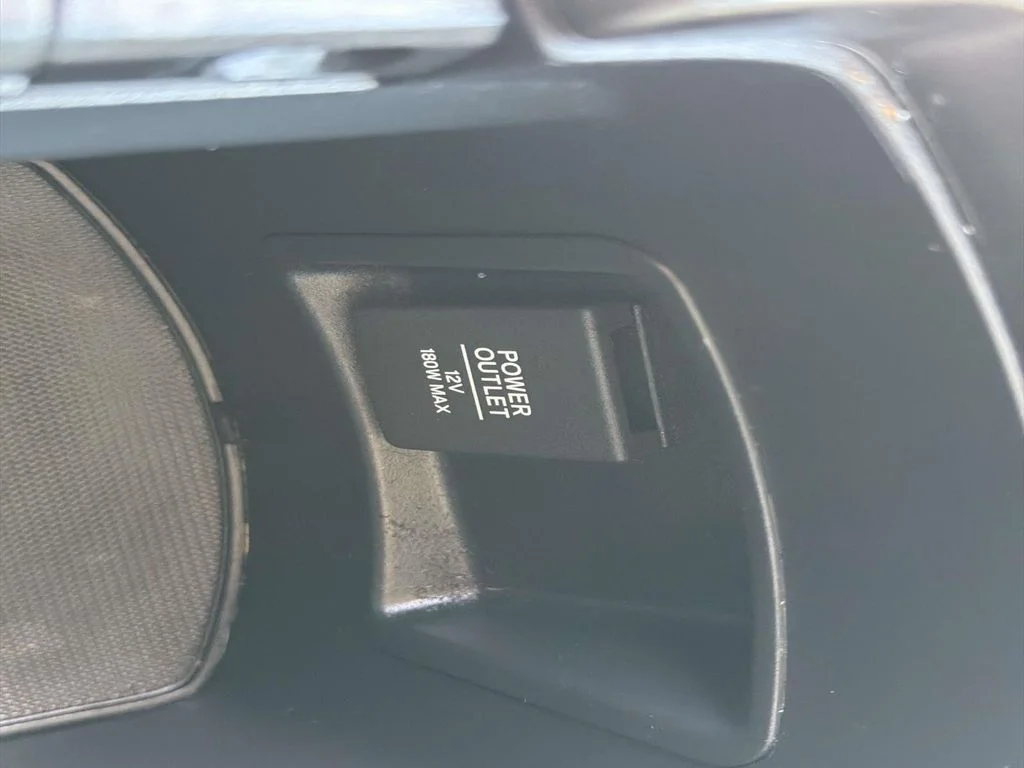 Used 2022 Radiant Red Metallic Honda LX image 29