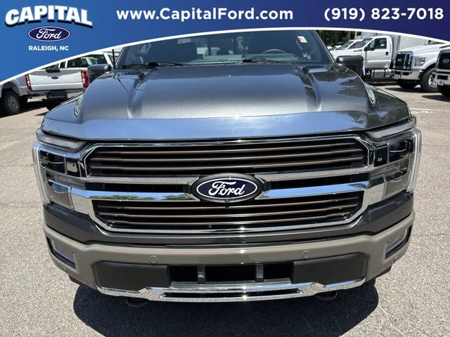 Used 2025 Gray Ford King Ranch image 10