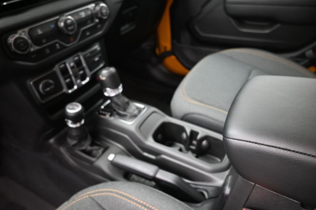 New 2026 Goldilocks Exterior Paint Jeep Sport image 31