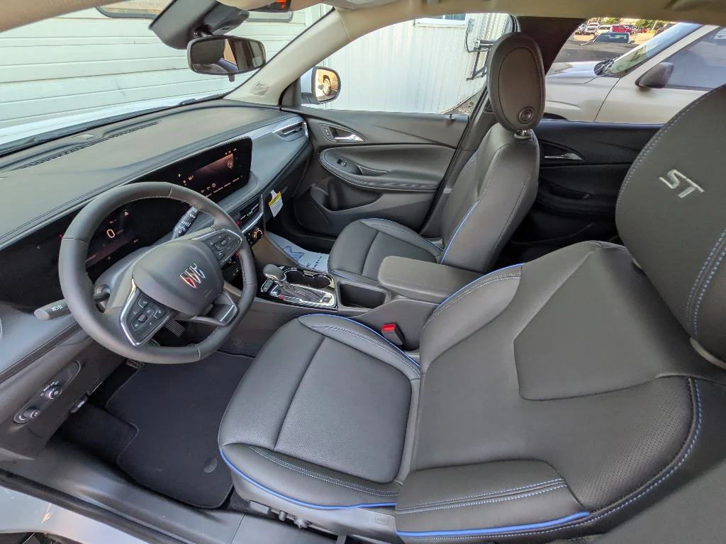 New 2026 Summit White Buick Sport Touring image 9