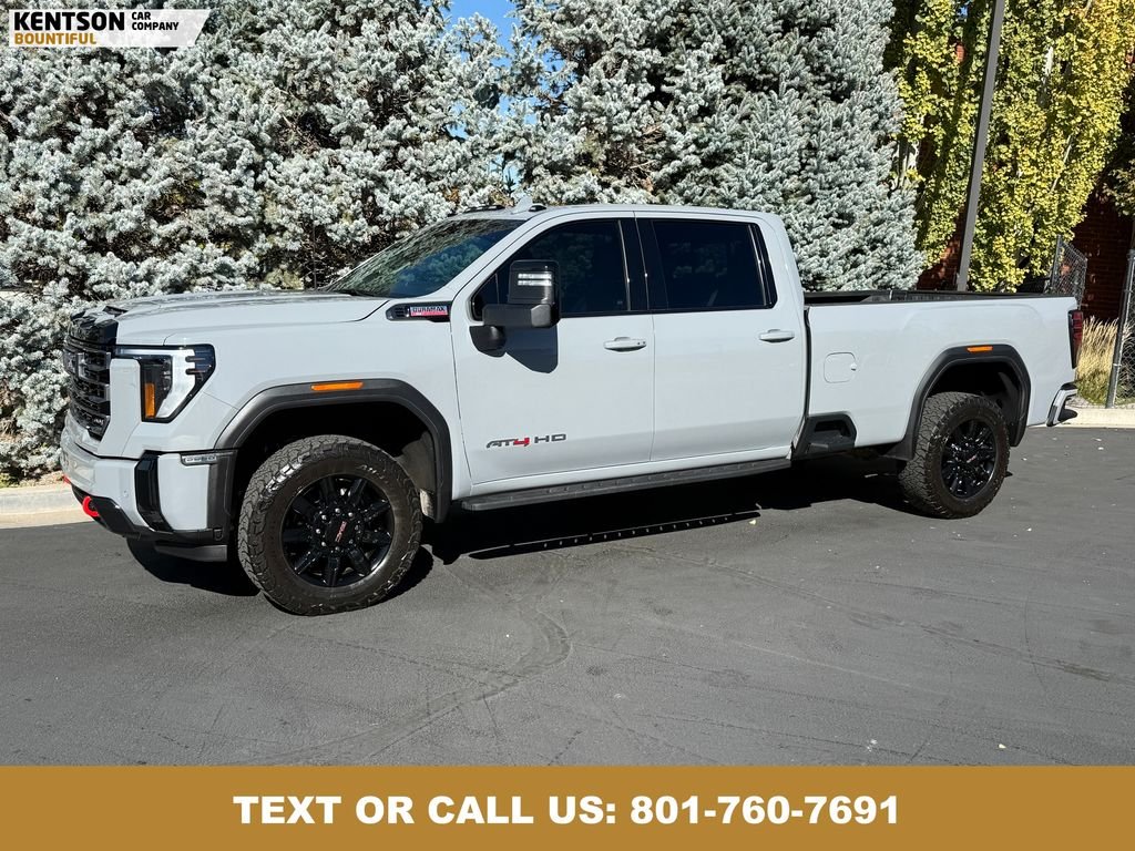2025 GMC Sierra 2500HD AT4's photo
