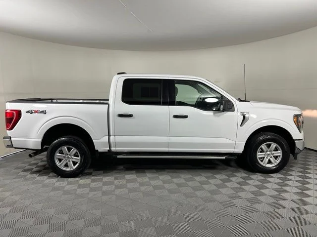Used 2023 White Ford XLT image 8