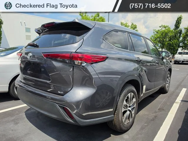 Used 2023 Magnetic Gray Metallic Toyota XLE image 6