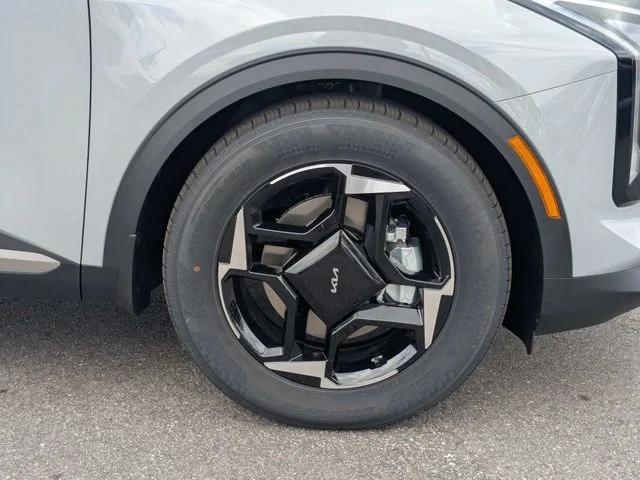 New 2026 Wolf Gray Kia EX image 11