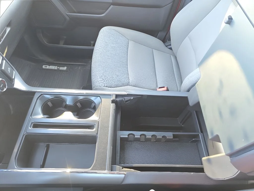 2025 Ford F-150 XLT - Photo 28