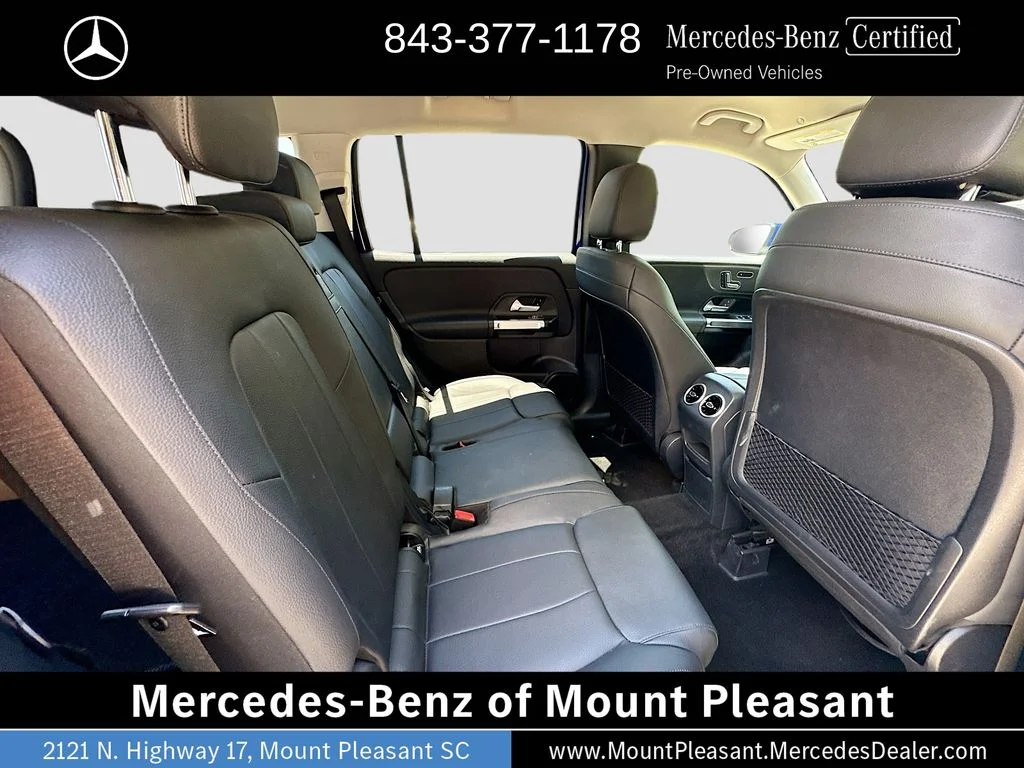 Used 2021 Blue Mercedes-Benz GLB 250 image 27