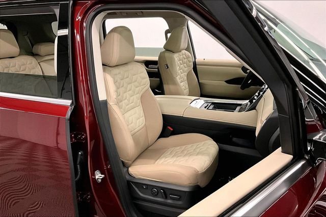 New 2026 Coulis Red Pearl Nissan Platinum Reserve image 41