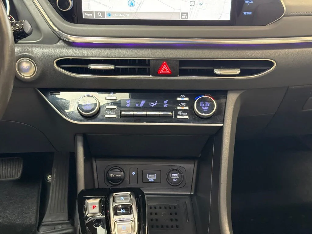 Used 2022 Black Hyundai Limited image 20