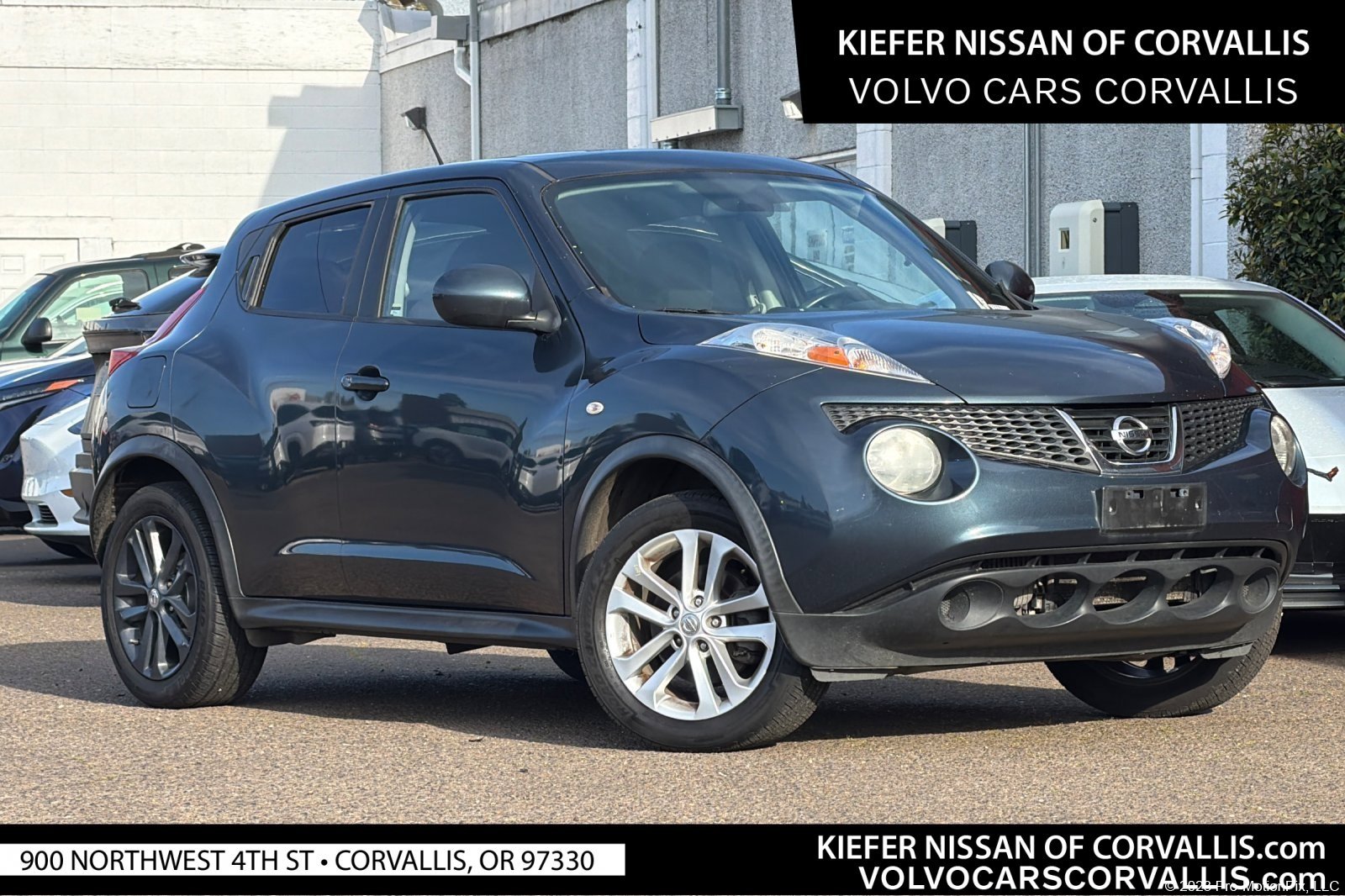2013 Nissan Juke SV AWD CVT's photo