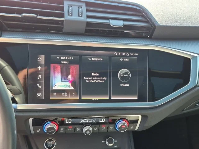 Used 2025  Audi Premium image 22
