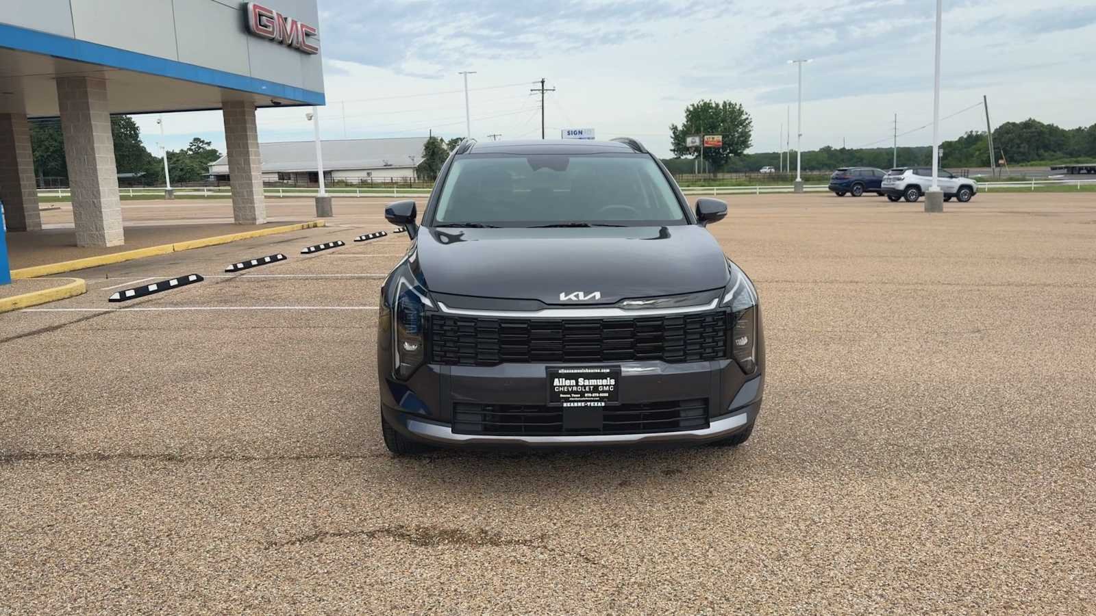 Used 2026 Panthera Metal Gray Kia EX image 3