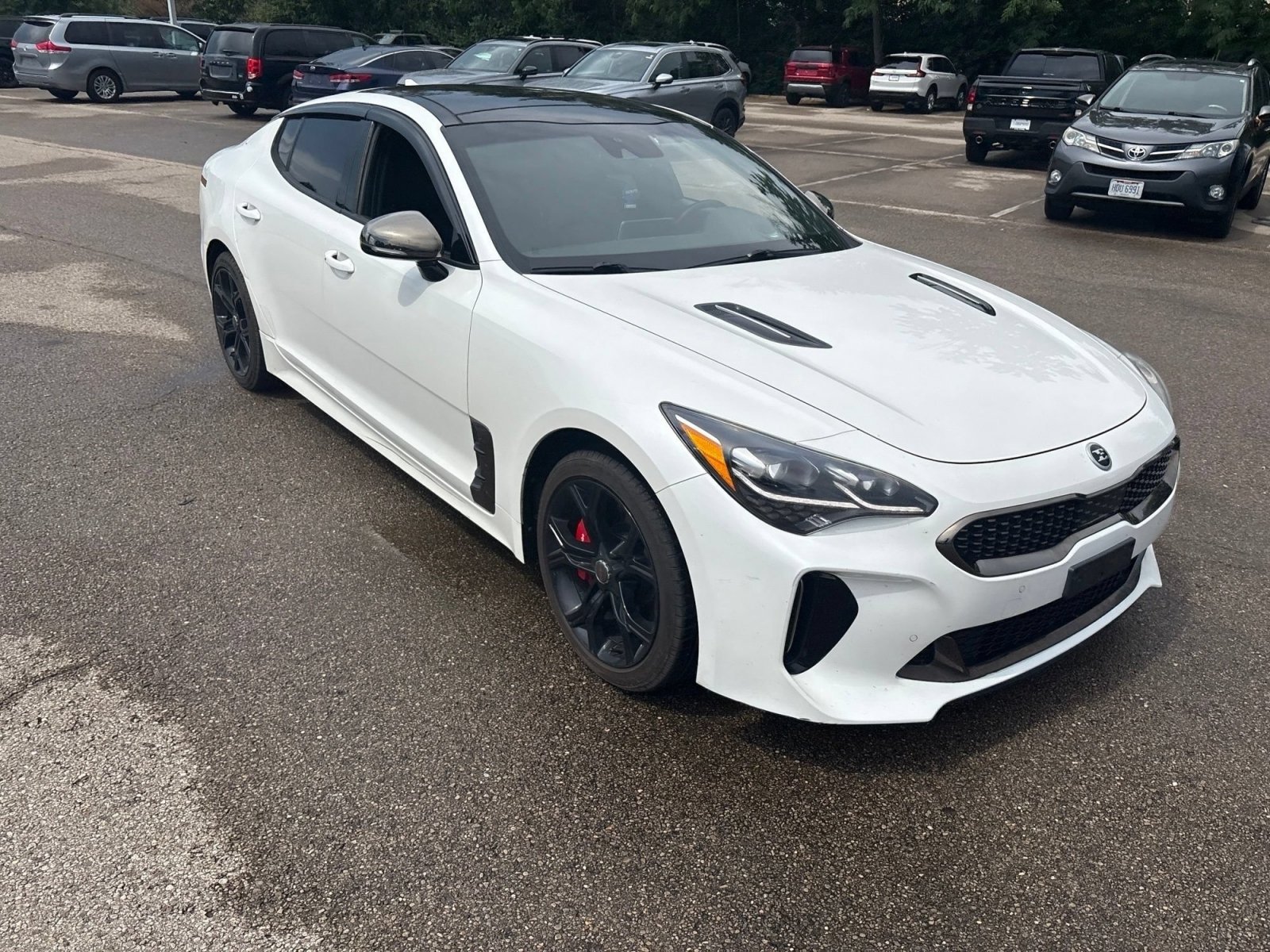 Used 2018 Snow White Pearl Kia GT2 image 17