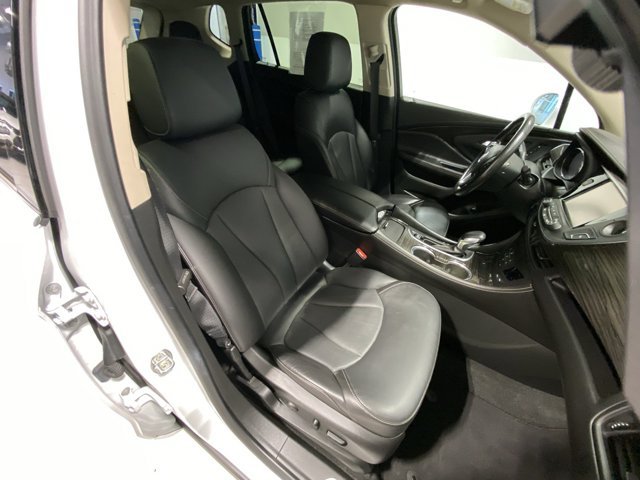Used 2018 Summit White Buick Essence image 26