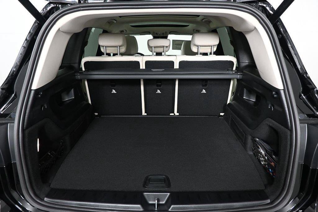 New 2026 Night Black Mercedes-Benz GLB 250 image 70