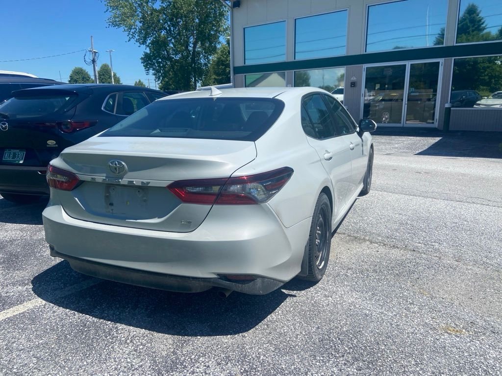 Used 2024 Ice Toyota LE image 5