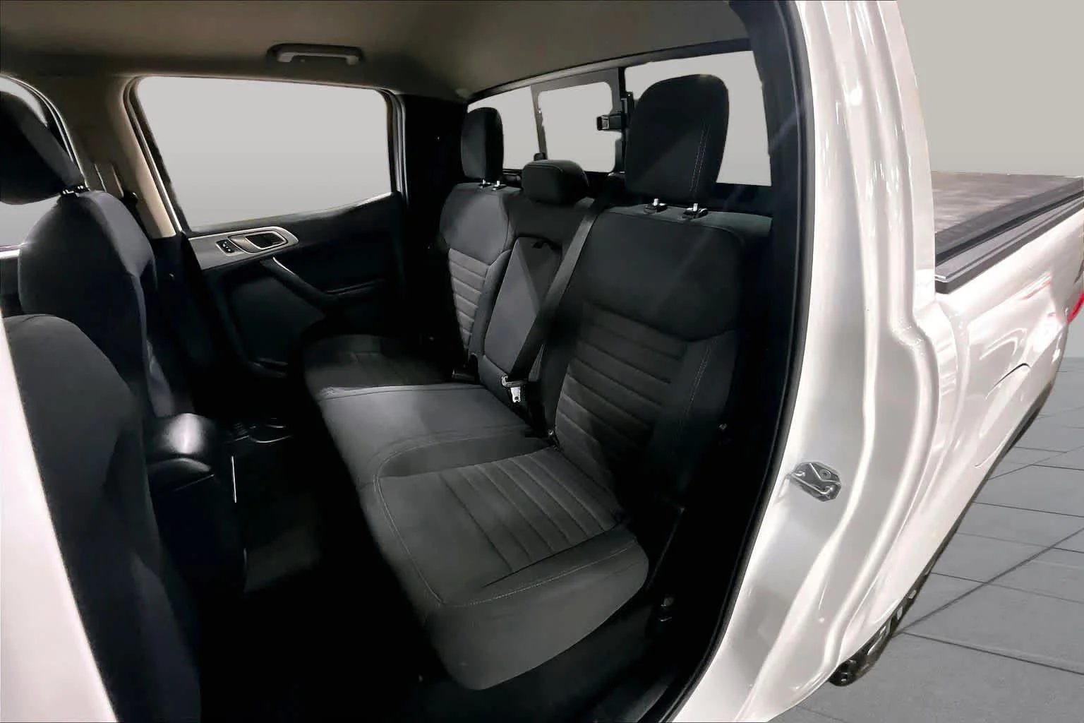 Certified Used 2021 Oxford White Ford XLT image 21