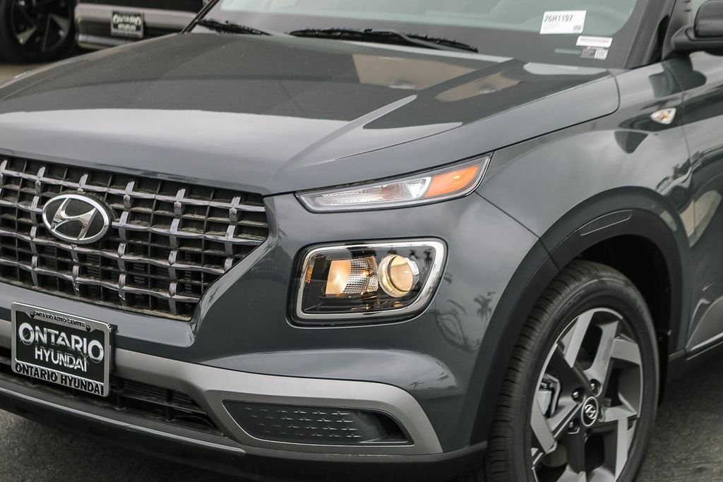 New 2026 Gray Hyundai SEL image 4