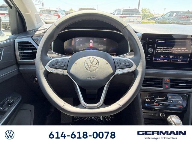 New 2026 Pure White w/Deep Blk Rf Volkswagen 1.5T SE Black image 19
