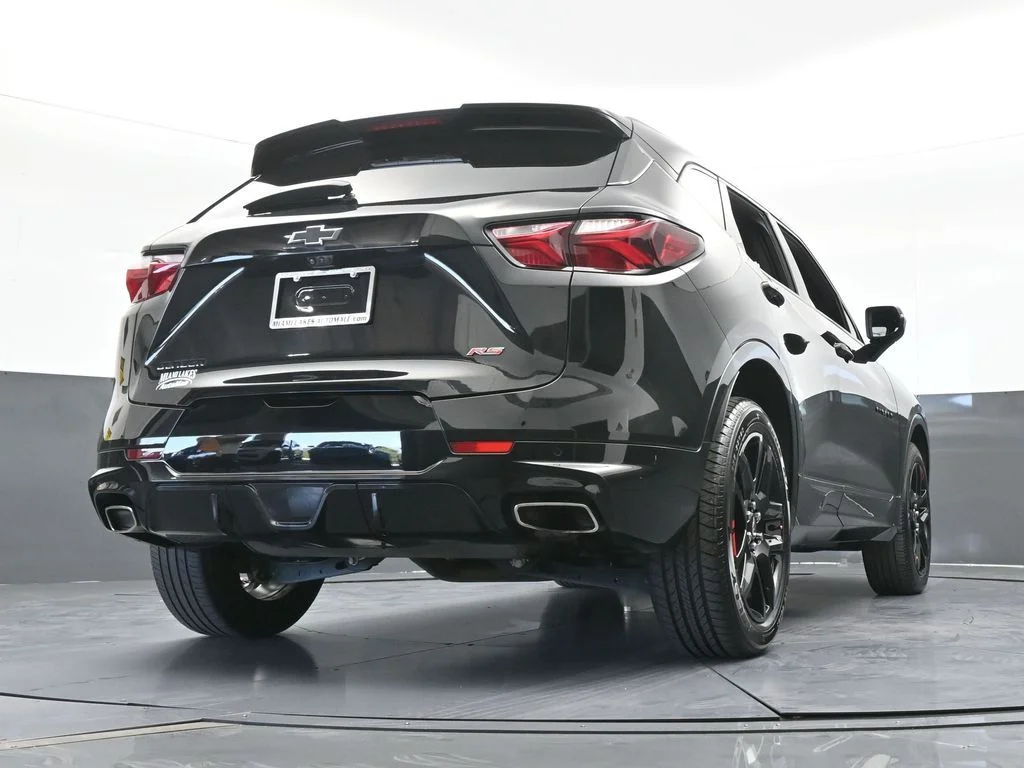 Used 2020 Black Chevrolet RS image 75