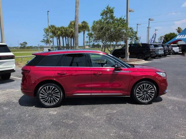 Certified Used 2020 Red Lincoln Reserve image 3