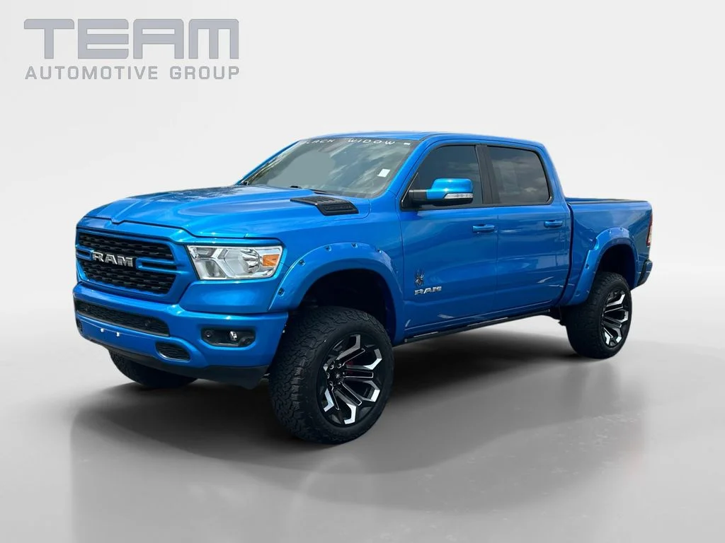 Used 2022 Blue Ram Big Horn/Lone Star image 3