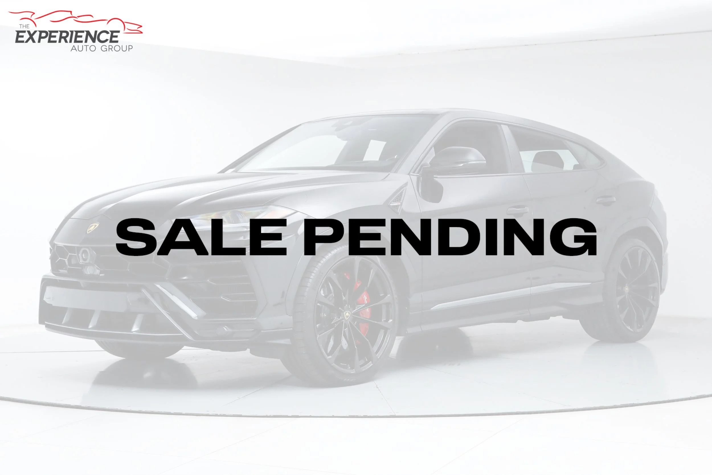 2022 Lamborghini Urus's photo