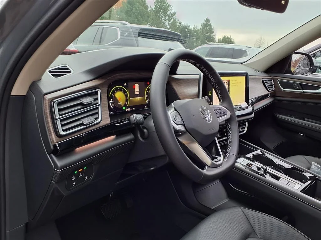New 2026 Pure Gray Volkswagen 2.0T SEL image 9