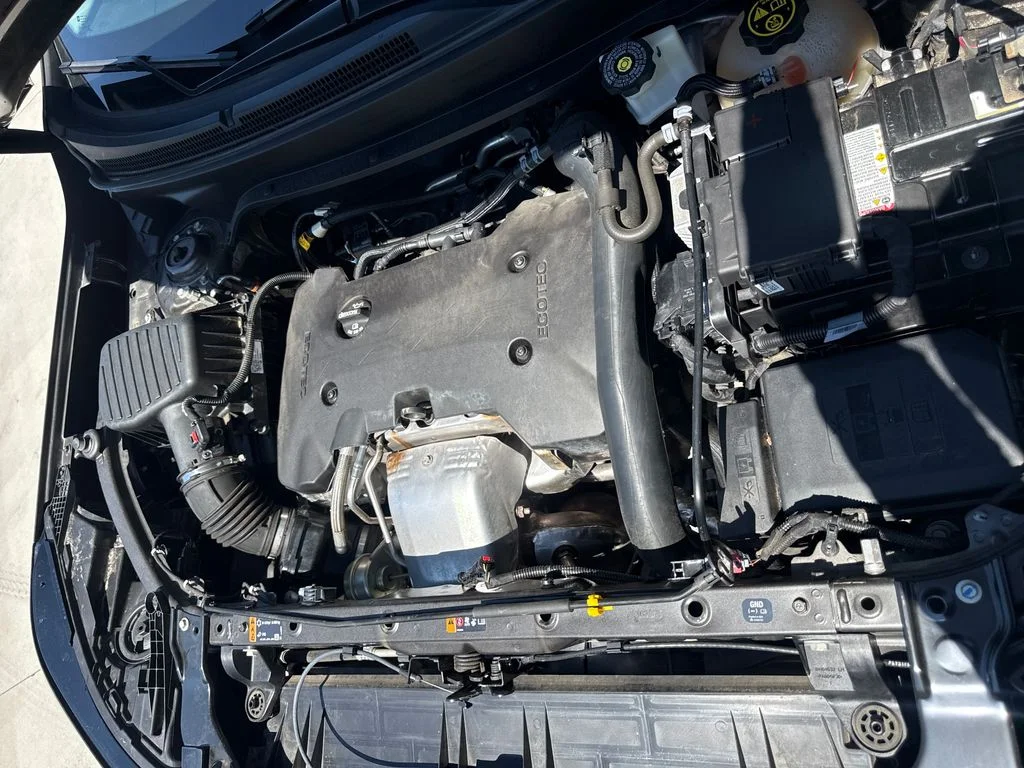 Used 2019 Quartz Metallic GMC SLT image 28