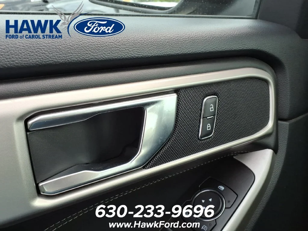 Used 2024 Gray Ford XLT image 18