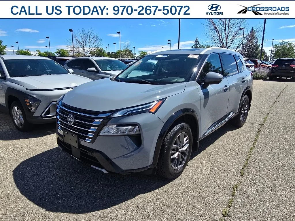 Used 2024 Boulder Gray Pearl Nissan Platinum image 1