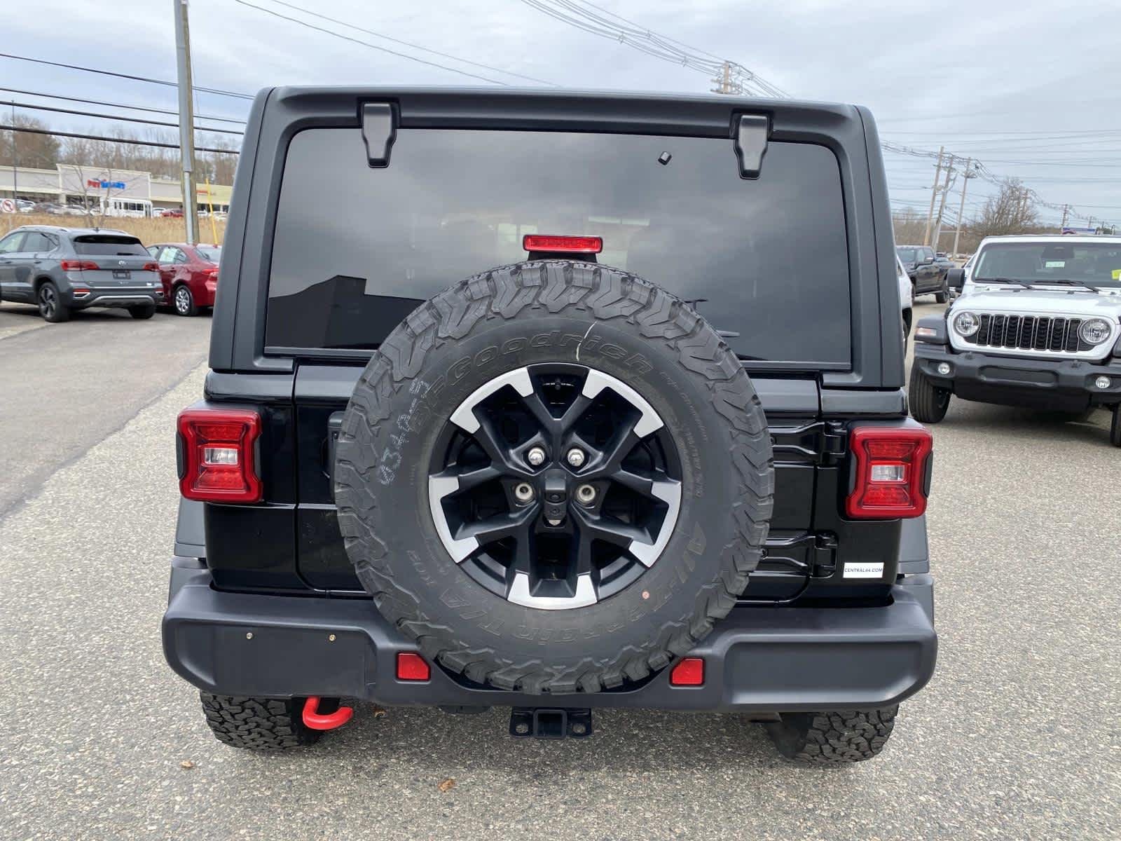 Certified Used 2025 Black Clearcoat Jeep Rubicon image 4