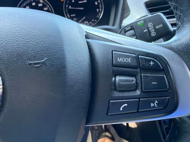 Used 2018 Mineral Gray Metallic BMW xDrive28i image 29