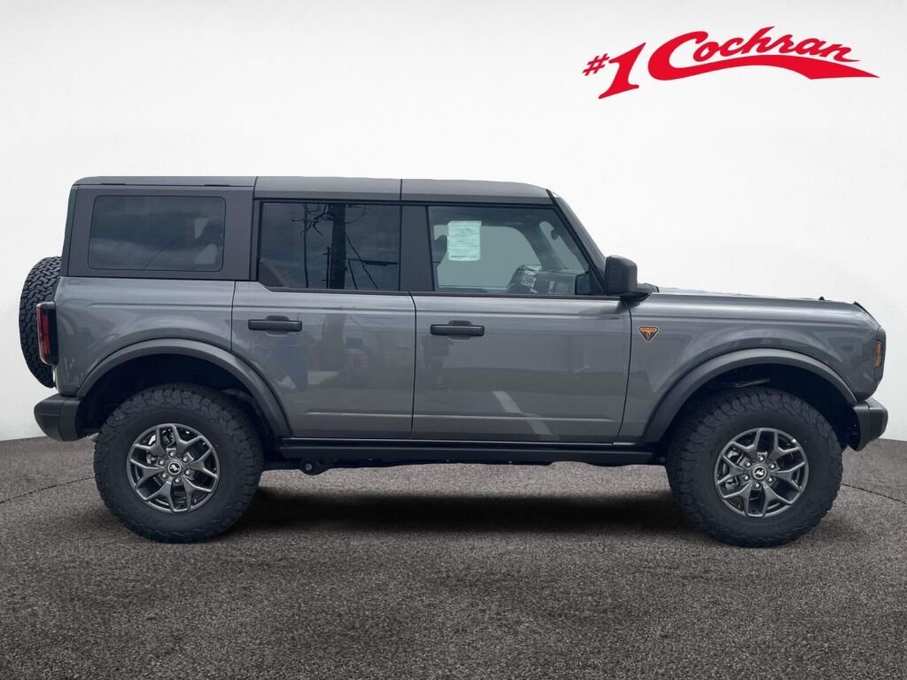 New 2025 Carbonized Gray Metallic Ford Badlands image 6