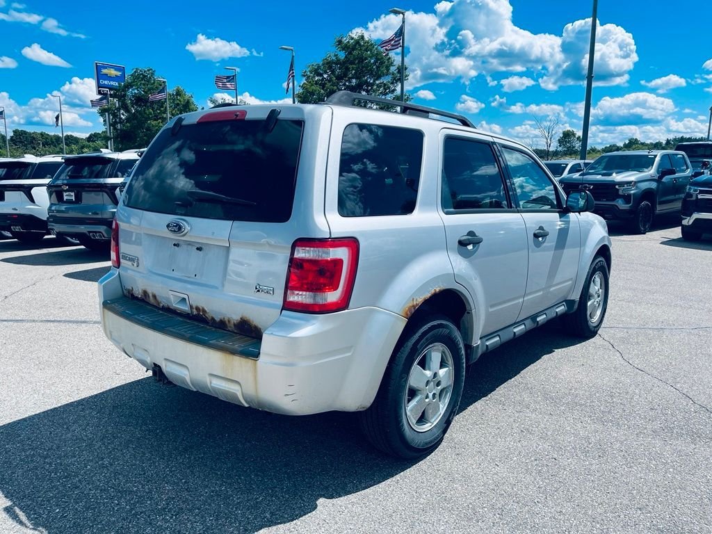Used 2011 Silver Ford XLT image 6