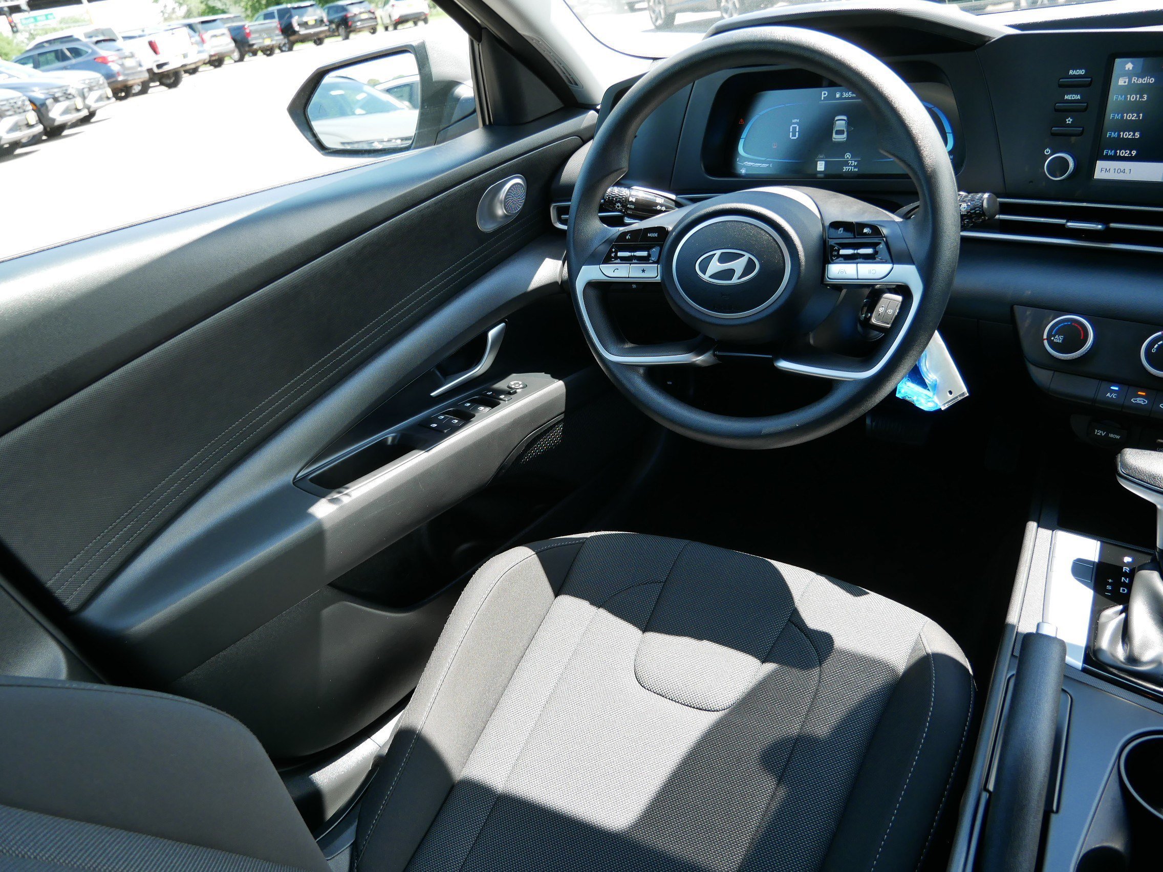 Certified Used 2026 Fluid Metal Hyundai SE image 9